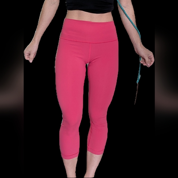 lululemon athletica Pants - Lululemon Vibrant Pink High-Waisted 3/4 length Leggings
